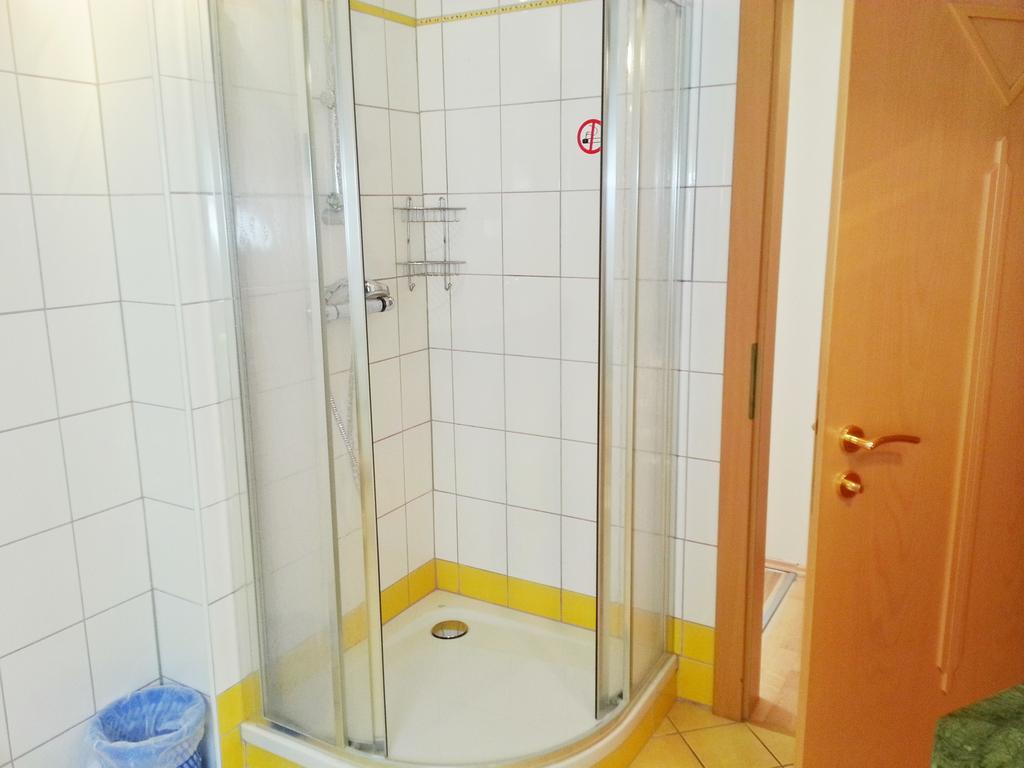 Bed and Breakfast Gastehaus Zur Schonen Aussicht Spitz an der Donau Zimmer foto